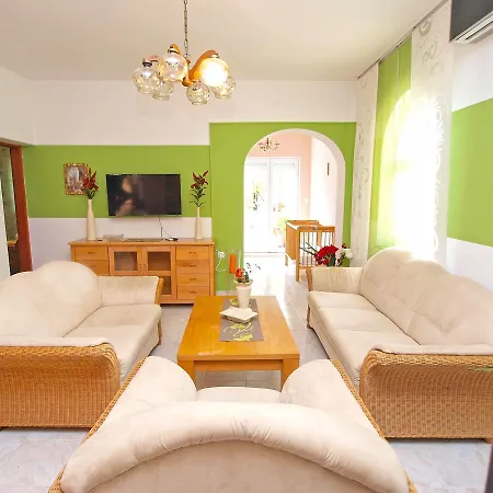 Apartment Ivan 65 Štinjan