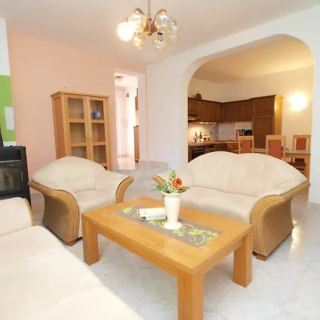 Ivan 65 Apartment Štinjan